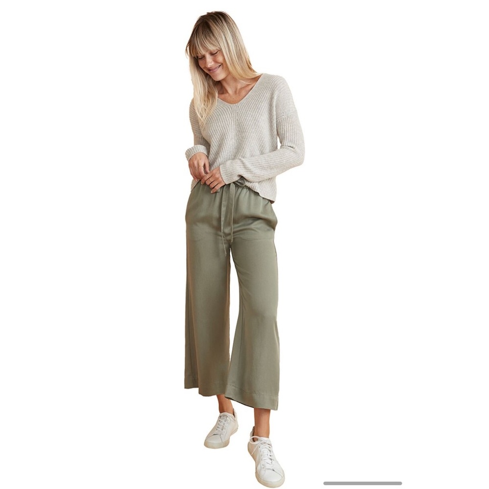 Marine Layer Elisa Pullover Sweater - Oatmeal - Picture 5 of 11
